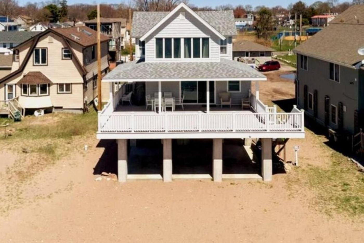 Cozy Beach - Direct Waterfront! East Haven Buitenkant foto