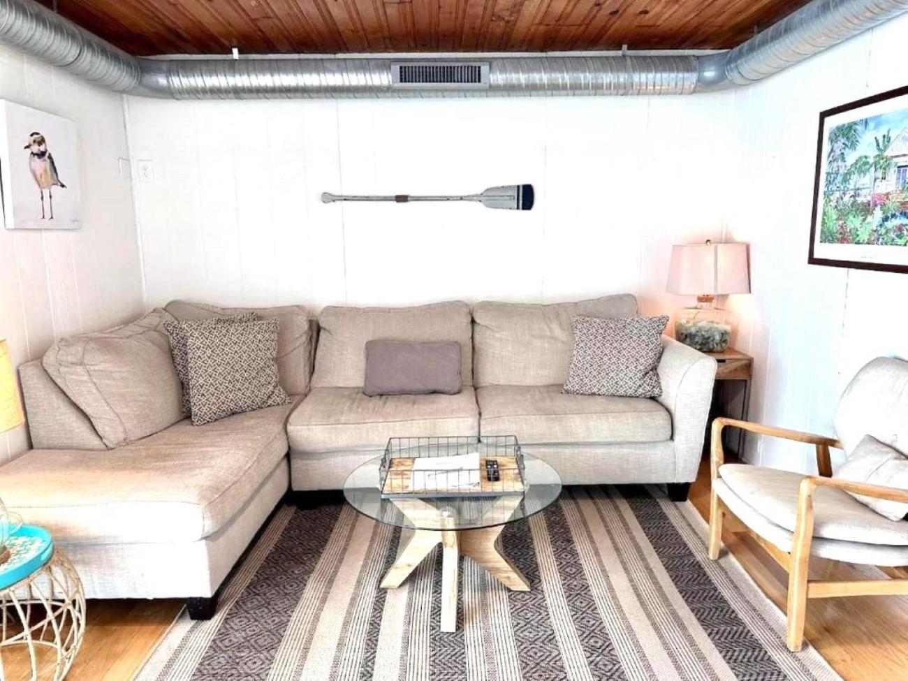 Cozy Beach - Direct Waterfront! East Haven Buitenkant foto